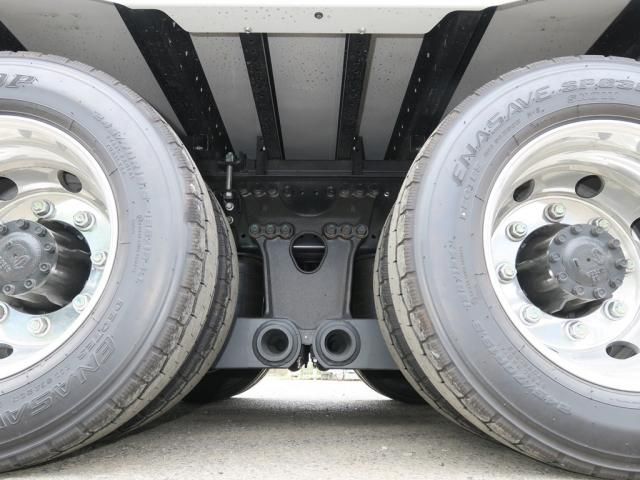 Hino PROFIA 2026-01 8331947-22