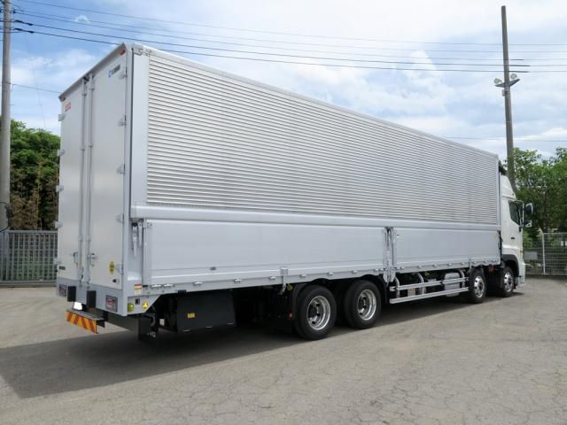 Hino PROFIA 2026-01 8331947-3