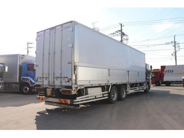 Hino PROFIA 2015-01 8331941-3