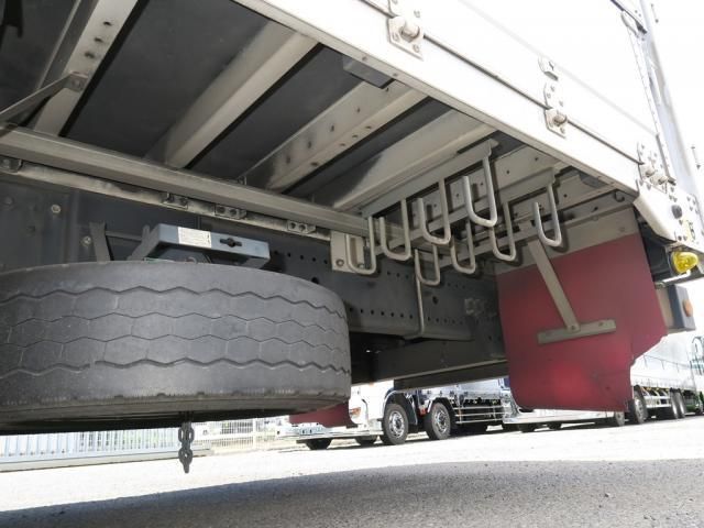 Hino PROFIA 2019-03 8331960-18