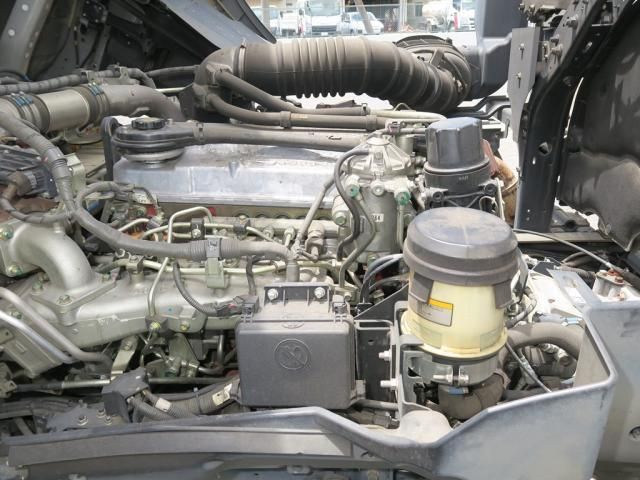 Hino PROFIA 2019-03 8331960-24