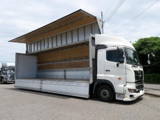 Hino PROFIA 2019-03 8331960-6