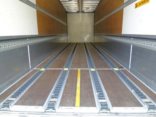 Hino PROFIA 2021-08 8331955-23
