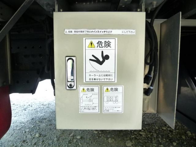 Hino PROFIA 2021-08 8331955-25