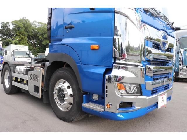 Hino PROFIA 2020-01 8331946-15