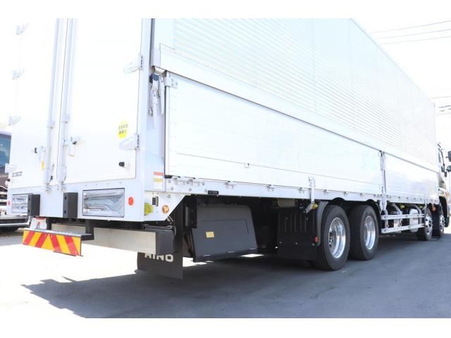 Hino PROFIA 2024-12 8331951-9