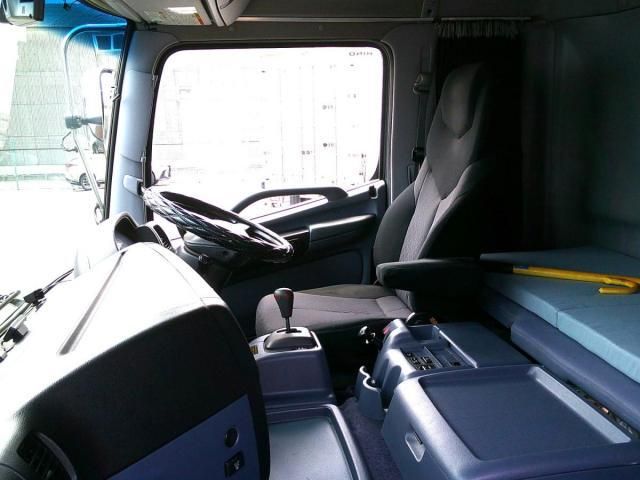 Hino PROFIA 2010-11 8331965-11