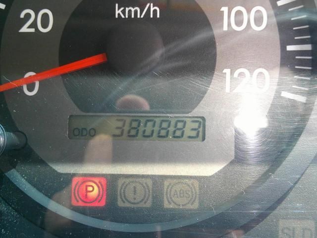 Hino PROFIA 2010-11 8331965-15