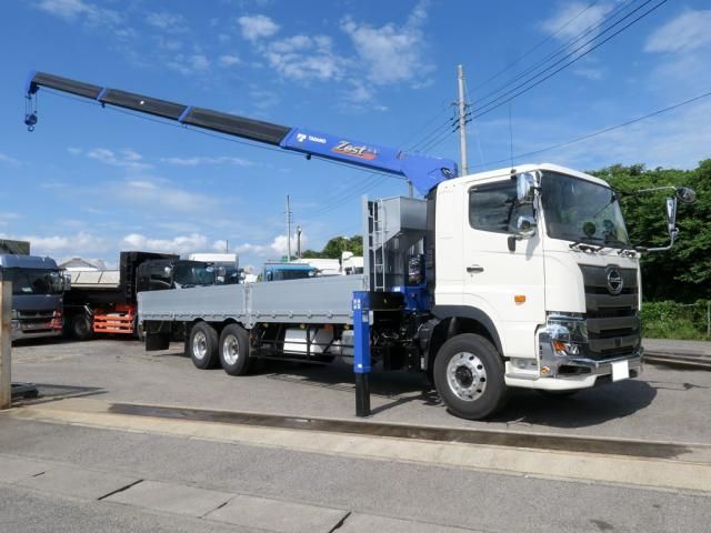 Hino PROFIA 2025-04 8331945-0
