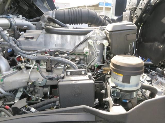 Hino PROFIA 2025-04 8331945-23