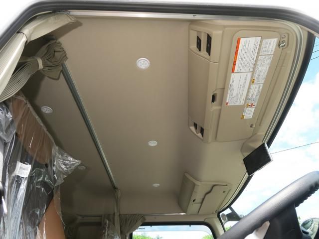 Hino PROFIA 2025-04 8331945-25