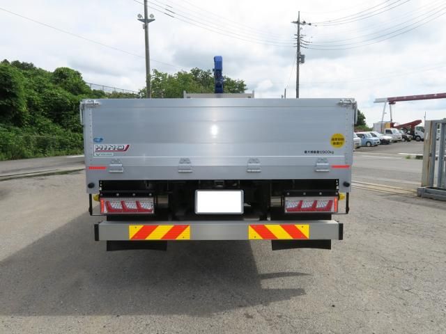 Hino PROFIA 2025-04 8331945-5