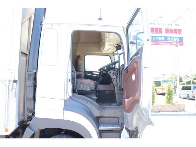 Hino PROFIA 2019-04 8331963-16