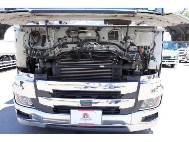 Hino PROFIA 2019-04 8331963-23