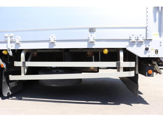 Hino PROFIA 2019-04 8331963-27
