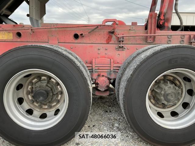 Hino PROFIA 2013-05 8355436-16