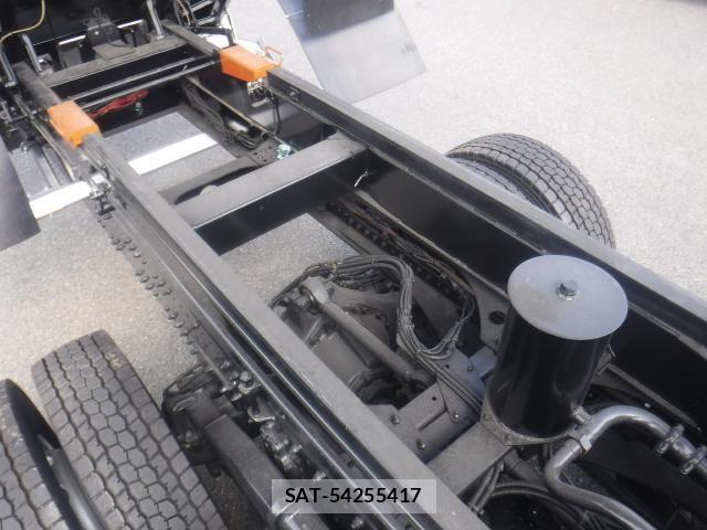 Hino PROFIA 2026-01 8355435-27