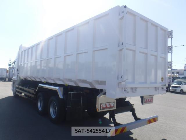 Hino PROFIA 2026-01 8355435-7