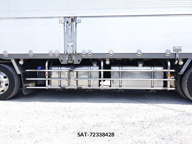 Hino PROFIA 2014-12 8414586-17
