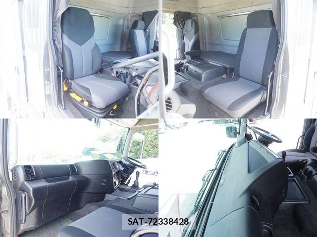 Hino PROFIA 2014-12 8414586-18
