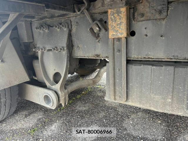 Hino PROFIA 2006-01 8414589-17