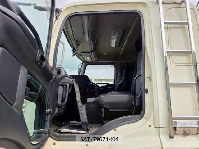 Hino PROFIA 2015-01 8414587-18