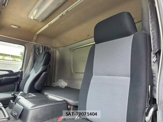 Hino PROFIA 2015-01 8414587-29