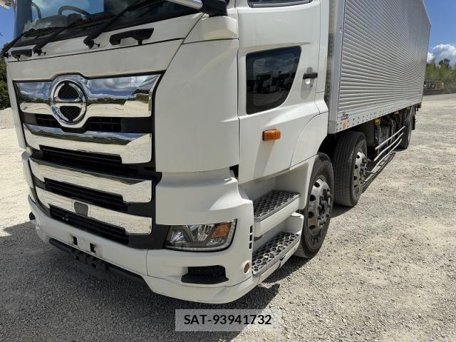 Hino PROFIA 2018-01 8414582-21