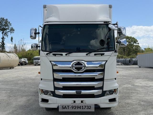 Hino PROFIA 2018-01 8414582-2