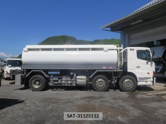 Hino PROFIA 2015-11 8414574-3