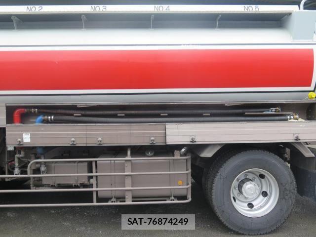 Hino PROFIA 2006-08 8414585-11