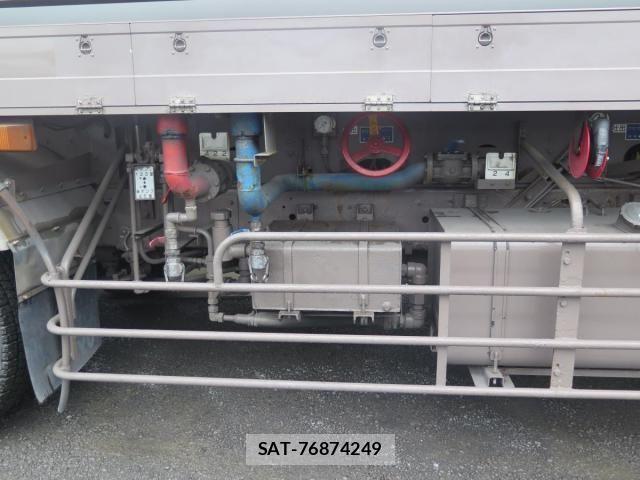 Hino PROFIA 2006-08 8414585-12
