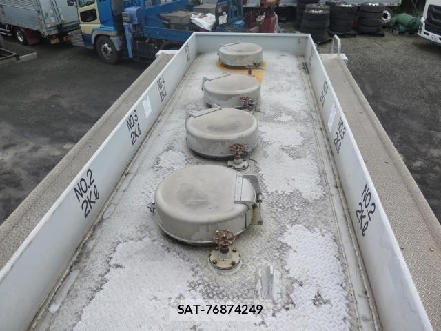 Hino PROFIA 2006-08 8414585-20