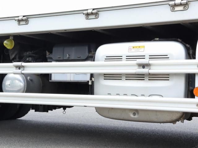 Hino PROFIA 2018-04 8431821-20