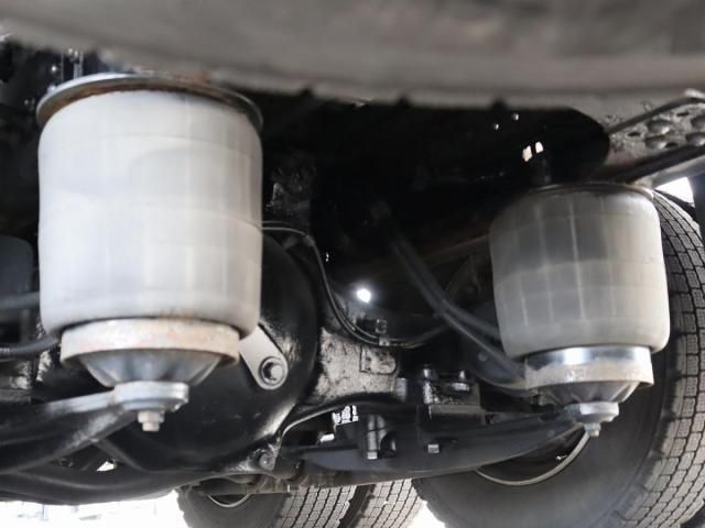 Hino PROFIA 2018-04 8431821-25
