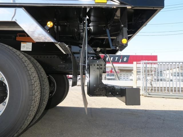 Hino PROFIA 2026-02 8431816-19