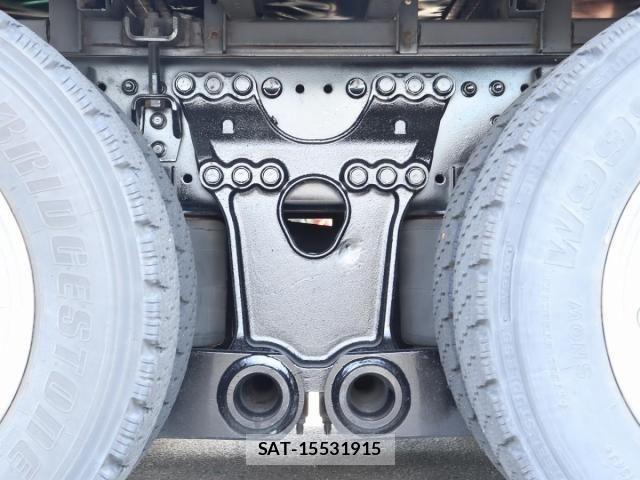 Hino PROFIA 2018-04 8458259-17