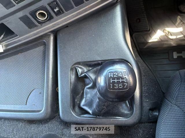 Hino PROFIA 2013-01 8526780-28