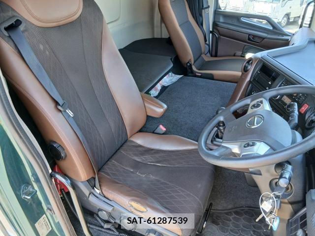 Hino PROFIA 2018-12 8526774-18