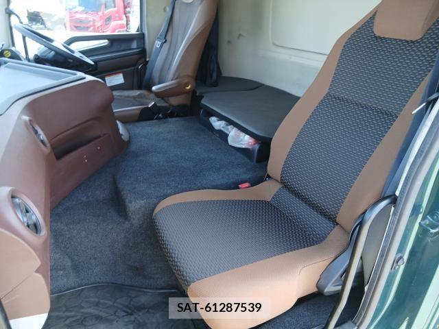 Hino PROFIA 2018-12 8526774-19