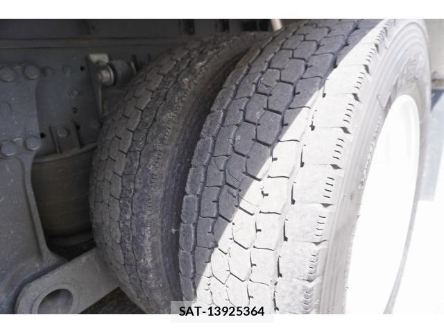 Hino PROFIA 2025-04 8526770-11