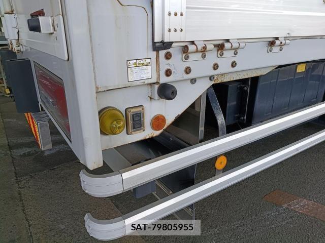 Hino PROFIA 2012-03 8563310-18