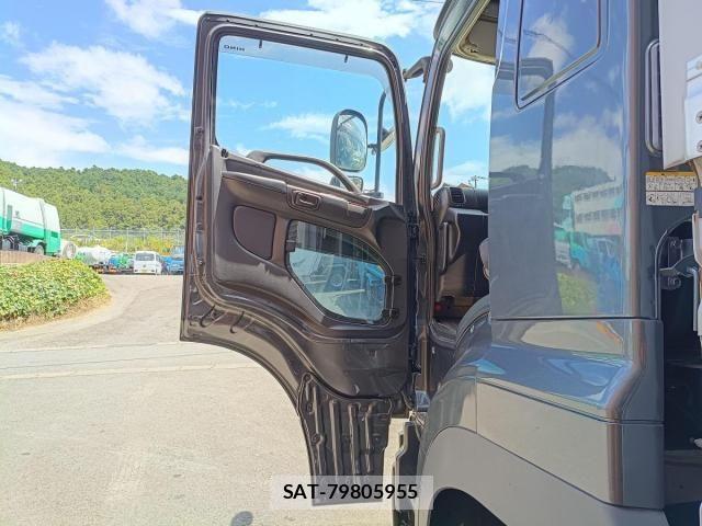 Hino PROFIA 2012-03 8563310-29