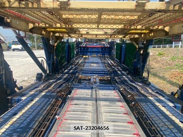 Hino PROFIA 2004-09 8563311-12