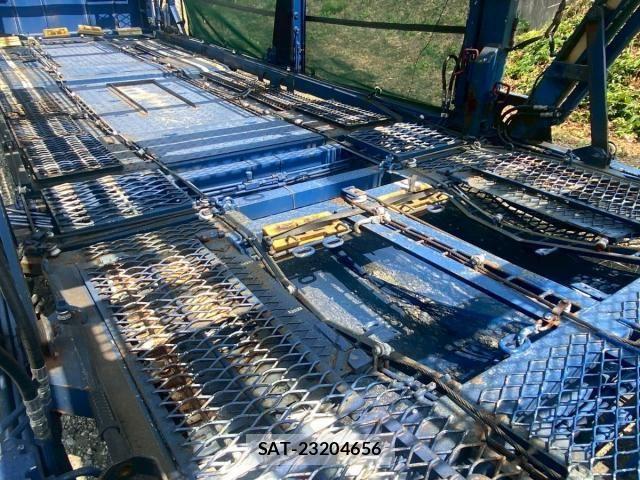 Hino PROFIA 2004-09 8563311-27