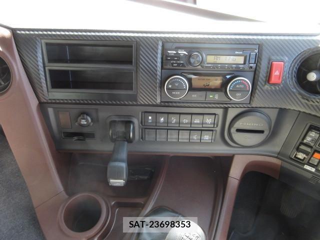 Hino PROFIA 2026-01 8563304-25