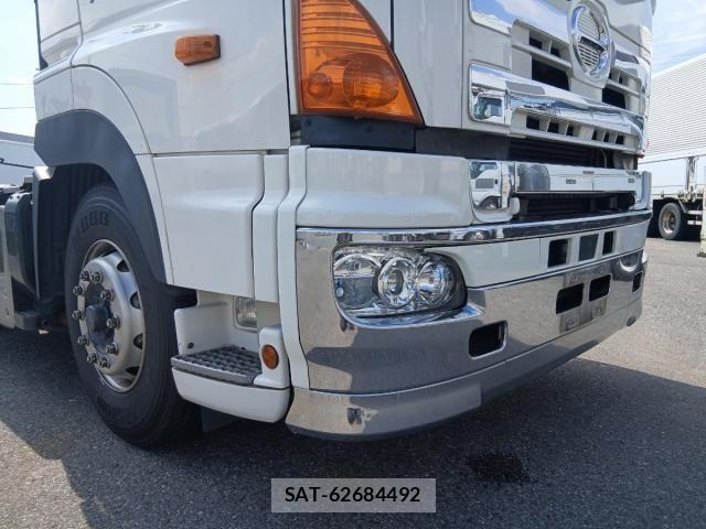 Hino PROFIA 2016-01 8628542-17