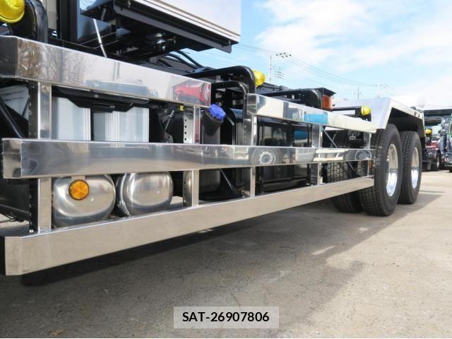 Hino PROFIA 2026-02 8628539-14