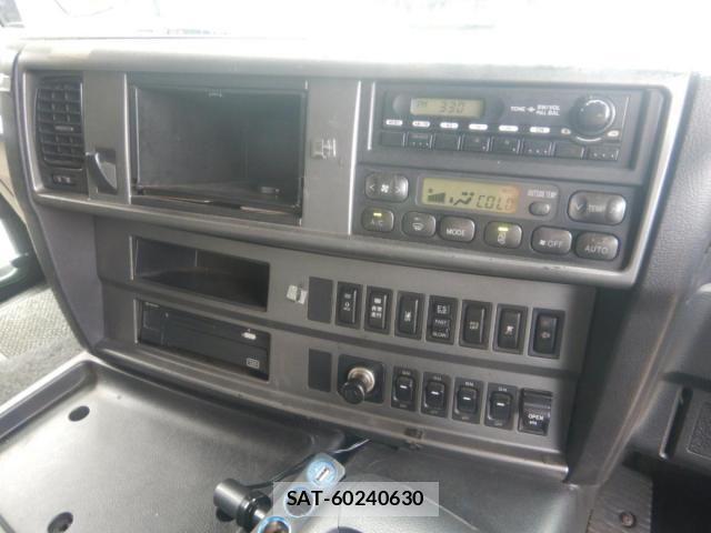 Hino PROFIA 2017-02 8628543-12