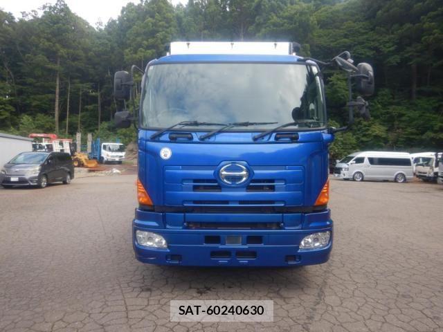 Hino PROFIA 2017-02 8628543-1